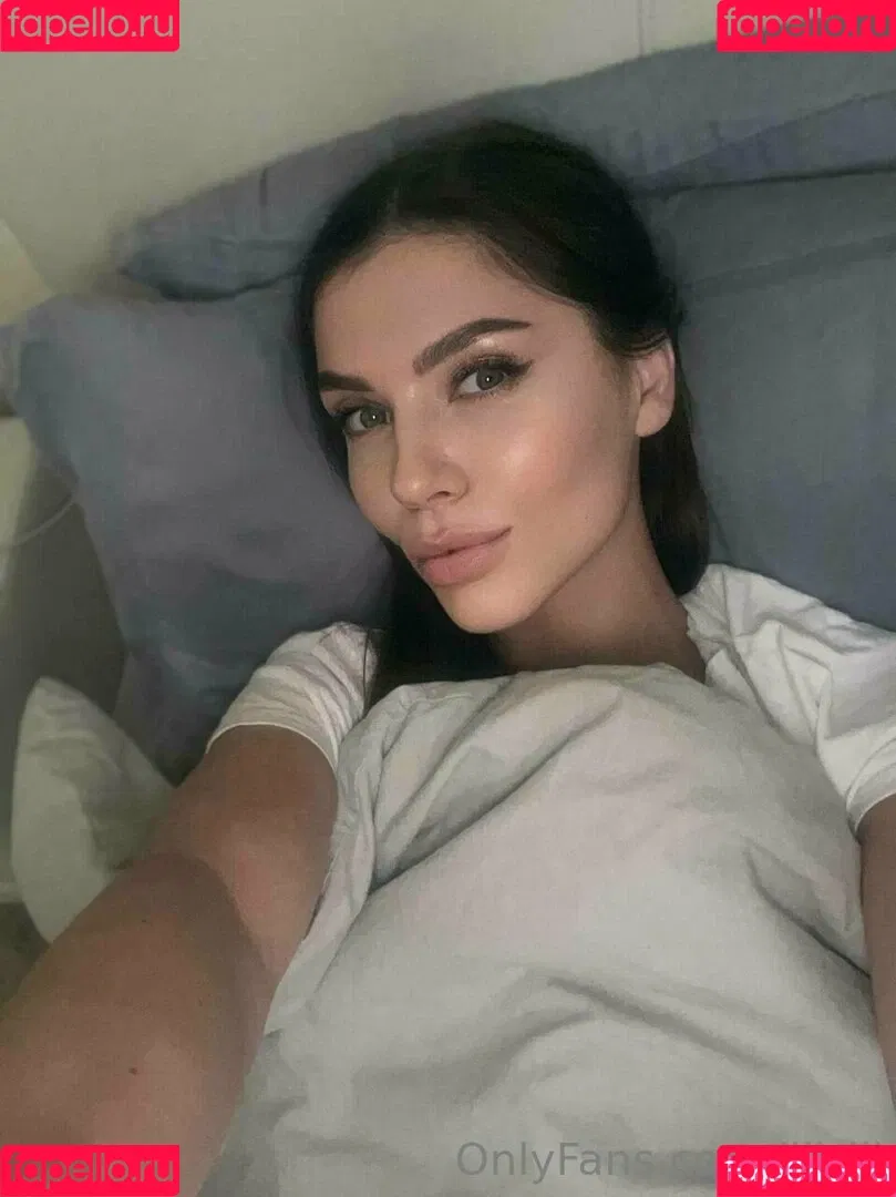 vika_ua Onlyfans Photo Gallery 