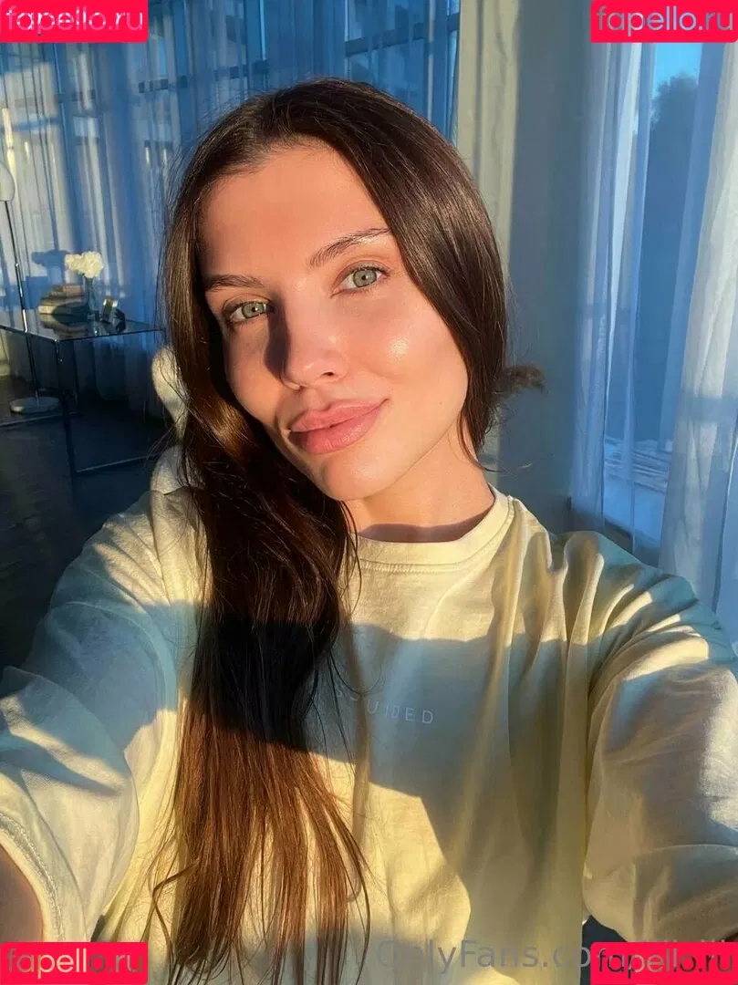 vika_ua Onlyfans Photo Gallery 