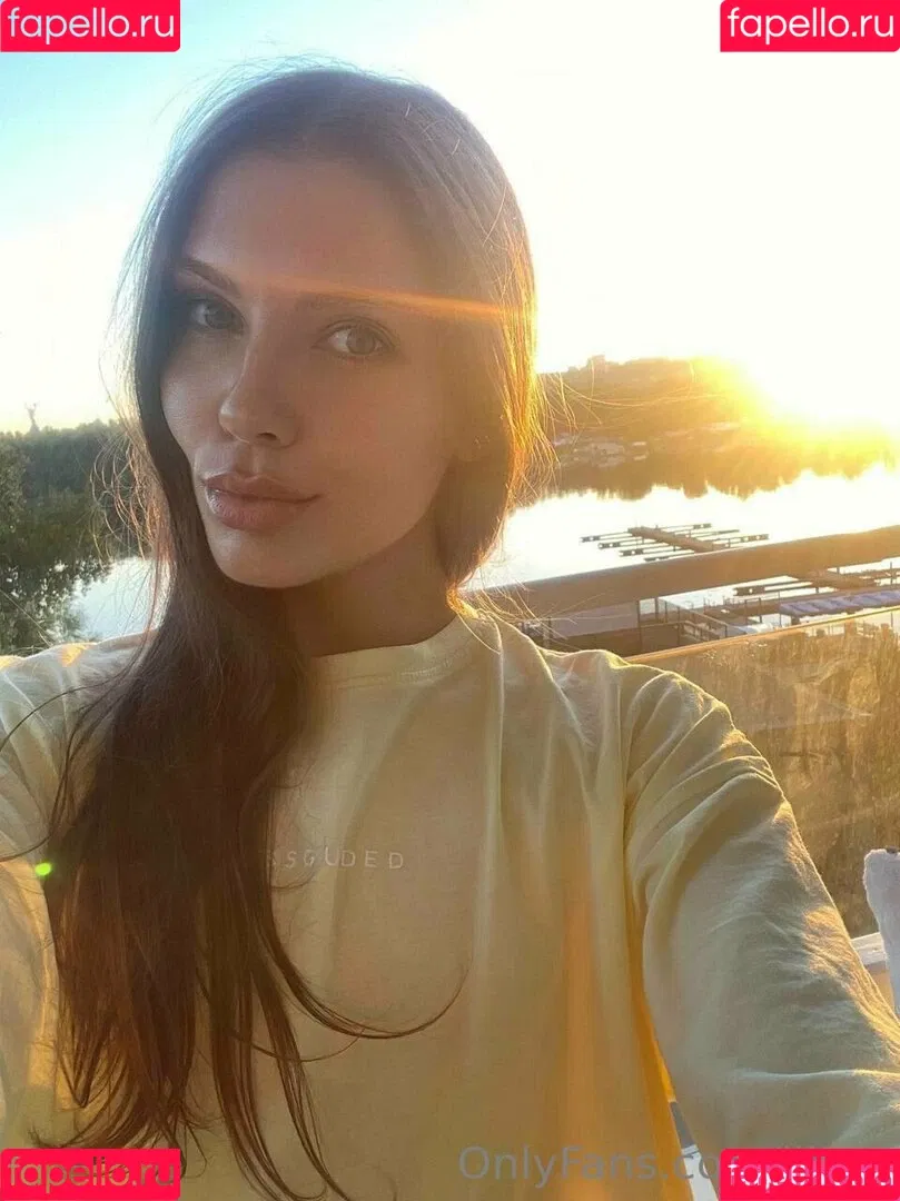 vika_ua Onlyfans Photo Gallery 