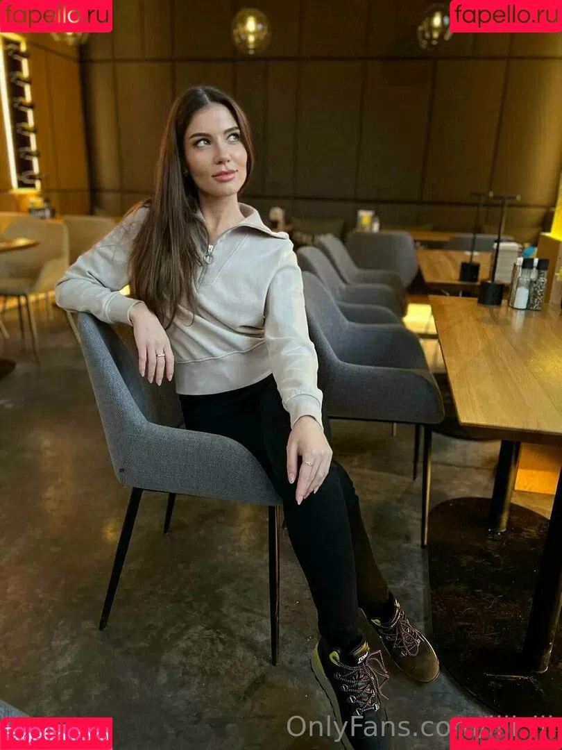 vika_ua Onlyfans Photo Gallery 