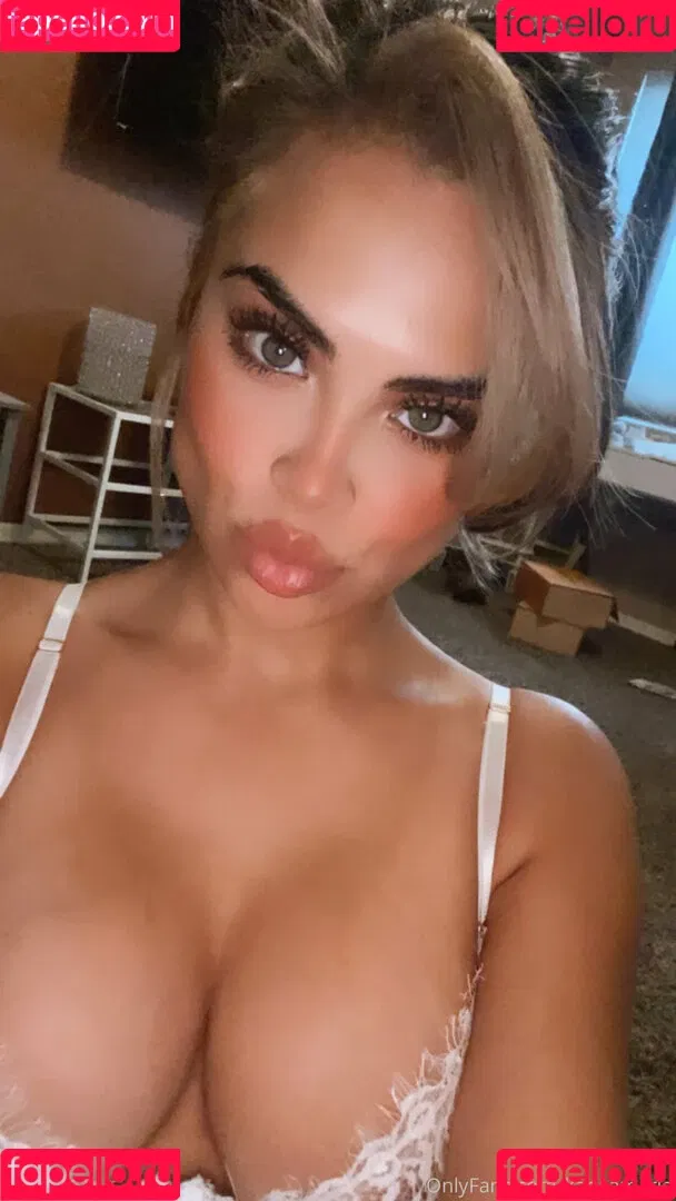 karlaamarie Onlyfans Photo Gallery 