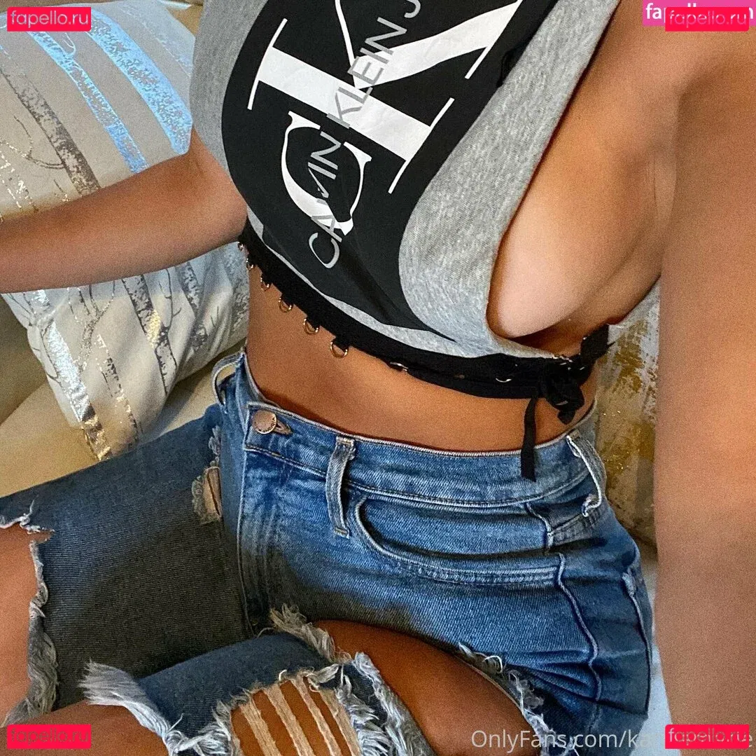 karlaamarie Onlyfans Photo Gallery 