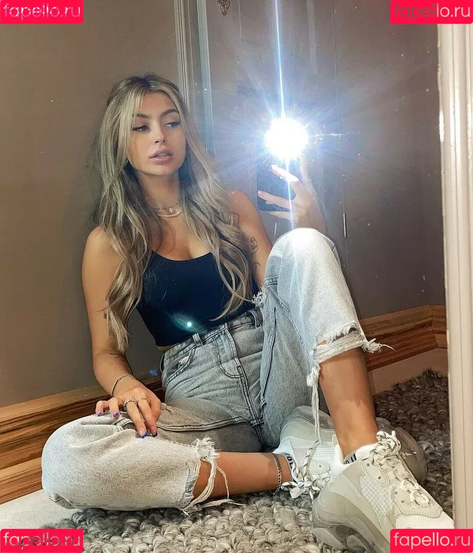 Linabmn Onlyfans Photo Gallery 
