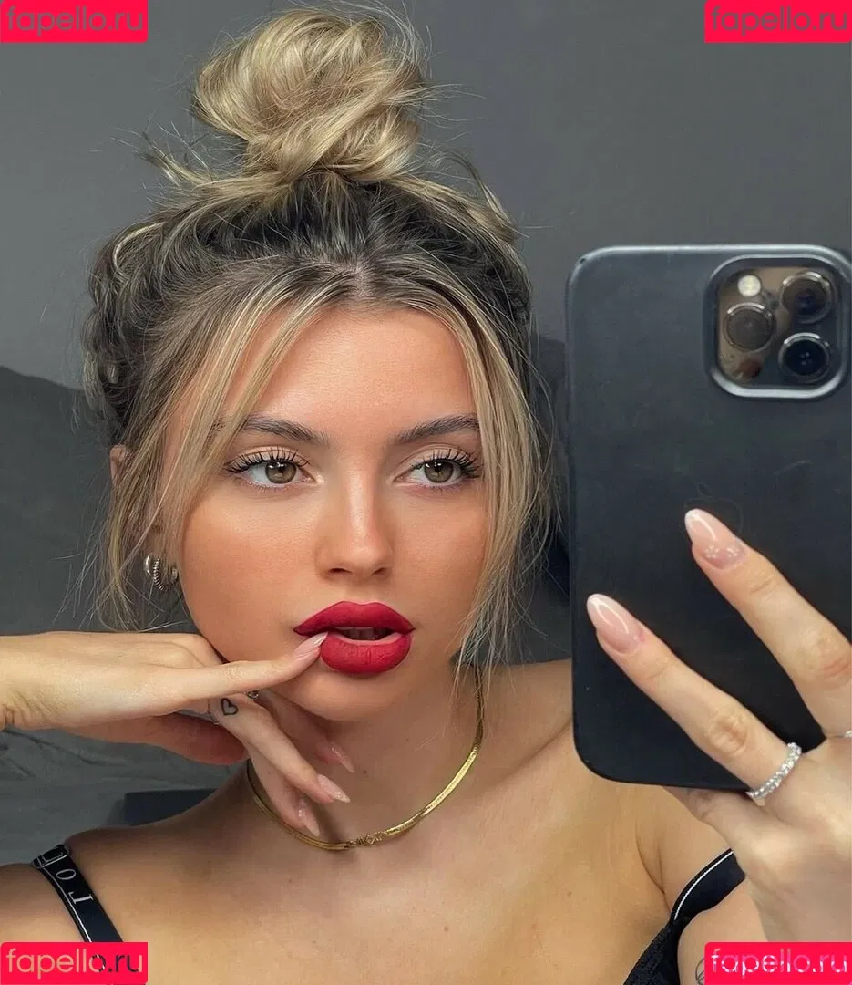Linabmn Onlyfans Photo Gallery 