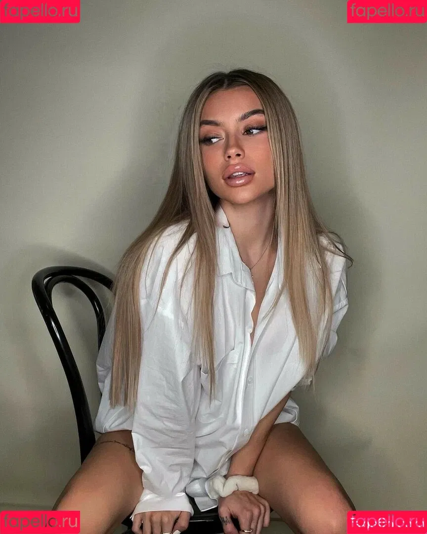 Linabmn Onlyfans Photo Gallery 