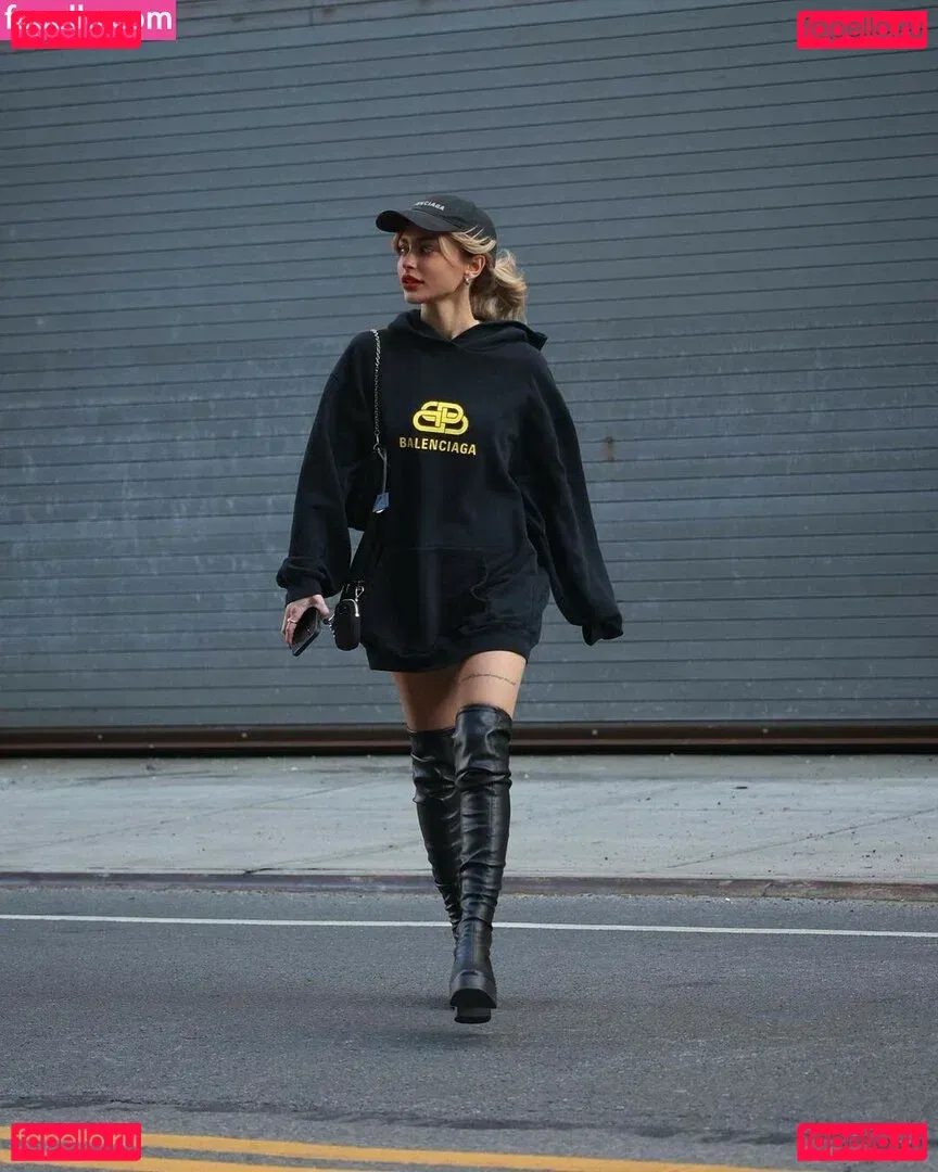 Linabmn Onlyfans Photo Gallery 