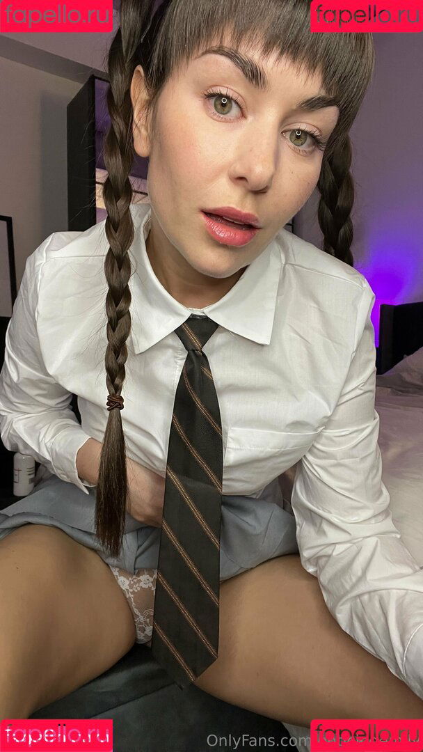 enticingemily Onlyfans Photo Gallery 