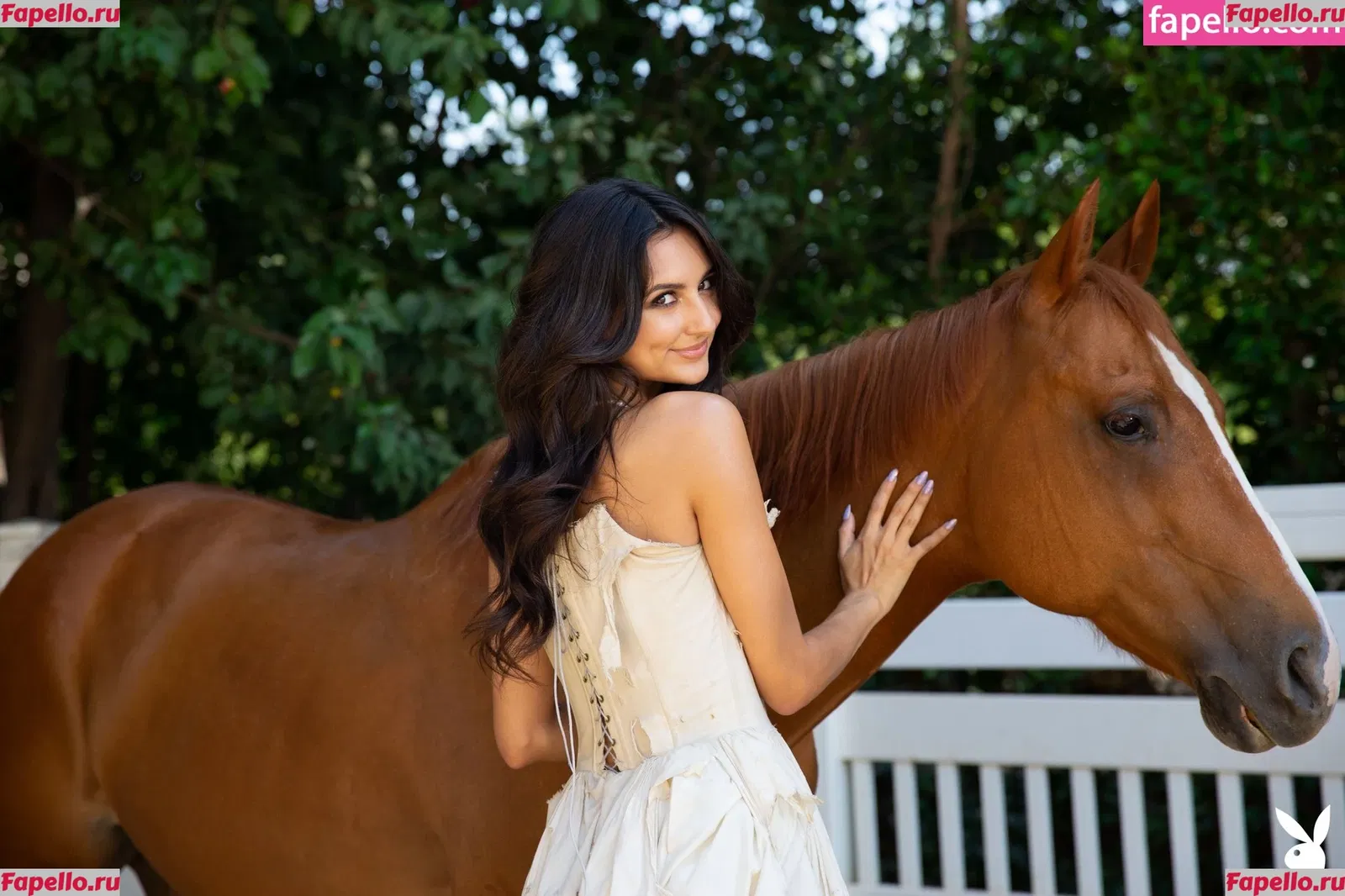 Eliza Ibarra Onlyfans Photo Gallery 