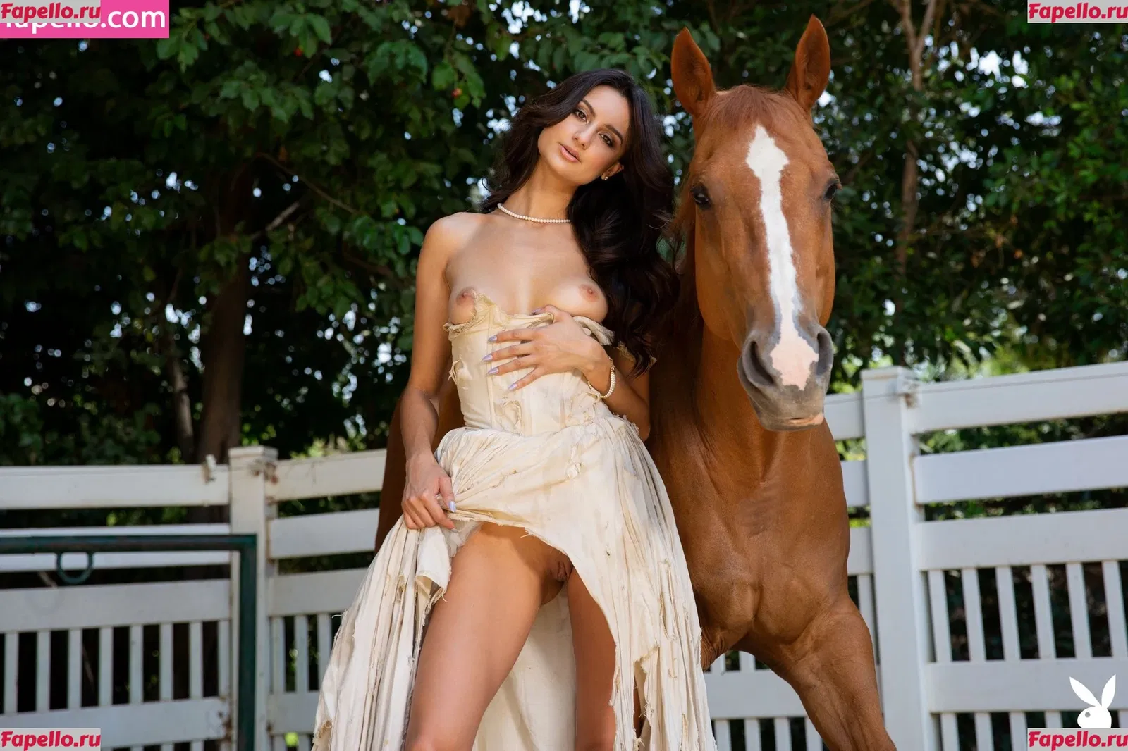 Eliza Ibarra Onlyfans Photo Gallery 