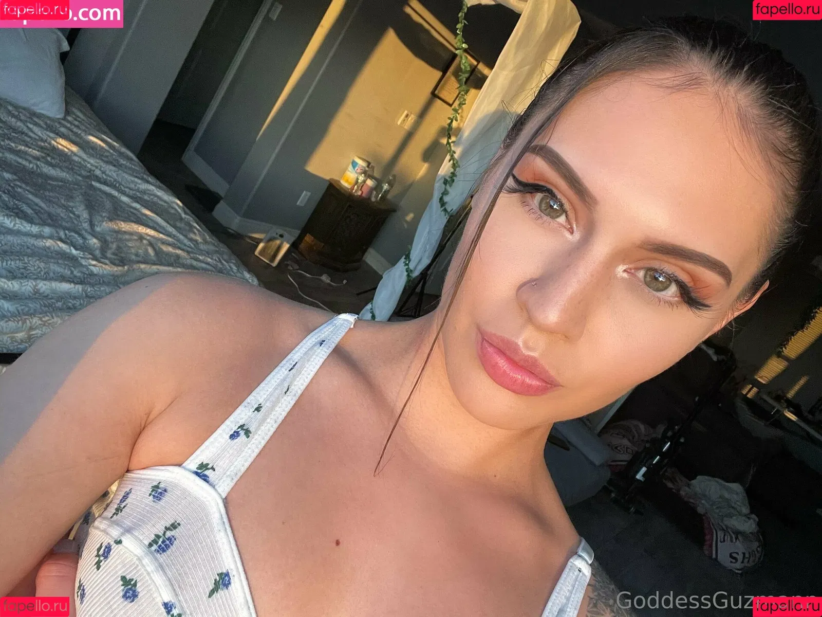 goddessguzman Onlyfans Photo Gallery 