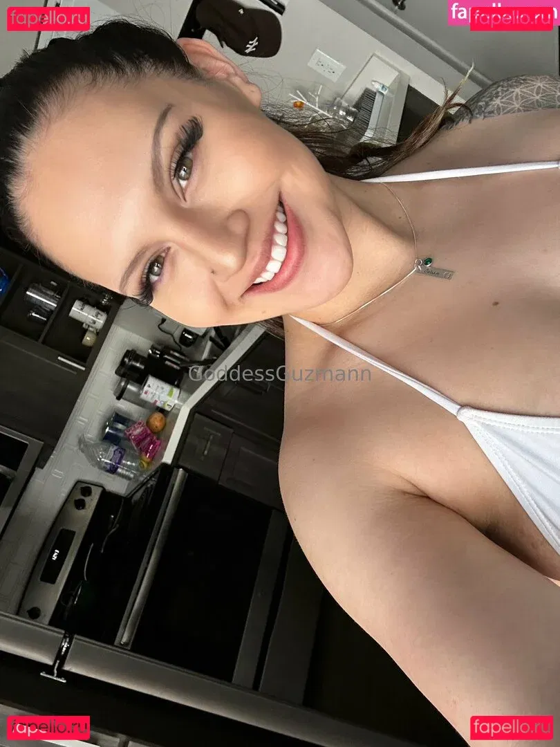 goddessguzman Onlyfans Photo Gallery 
