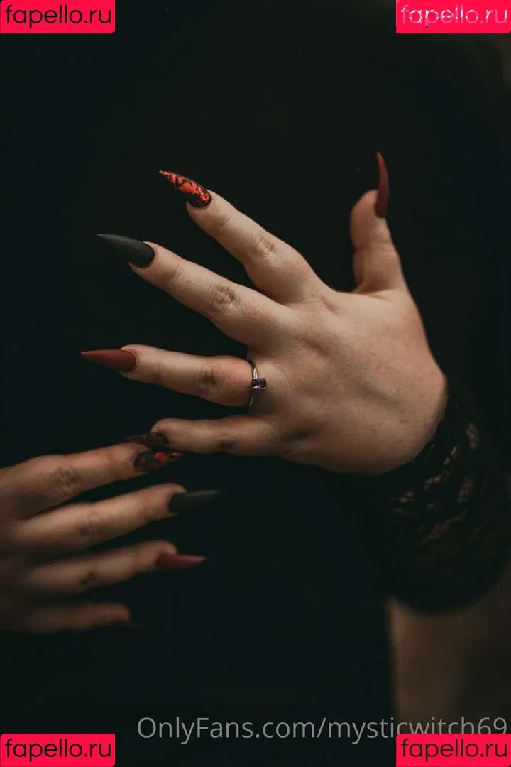 mysticwitch69 Onlyfans Photo Gallery 