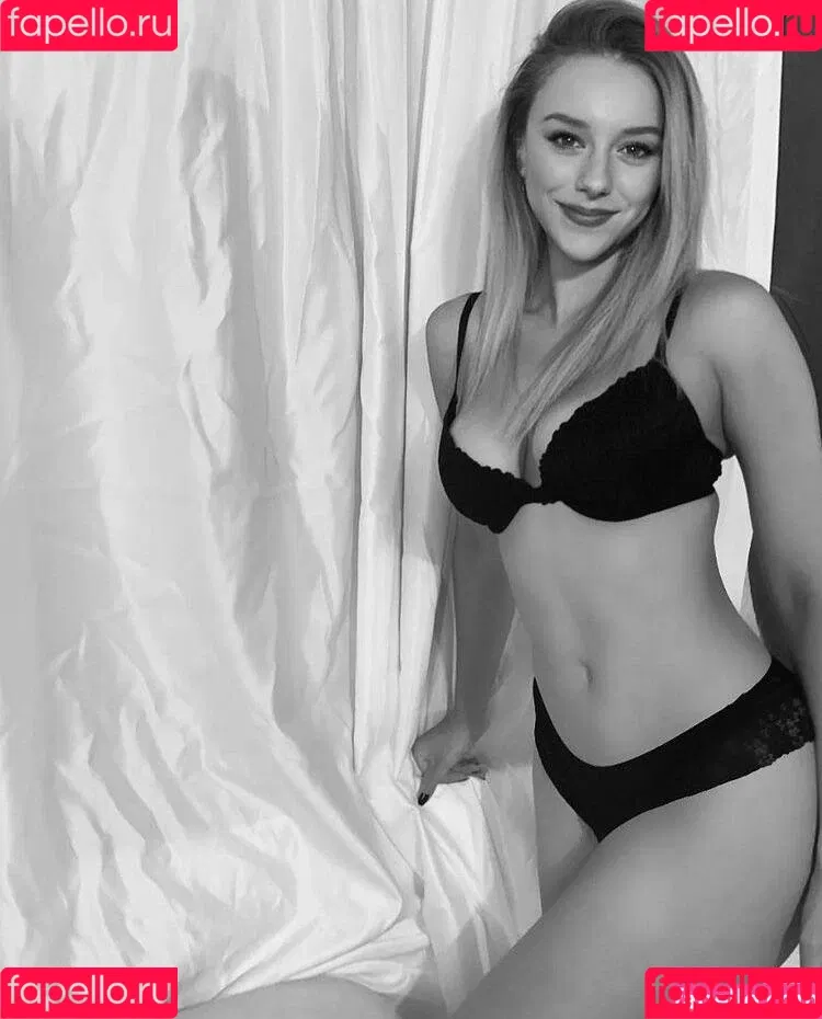 Bihter Tendü Onlyfans Photo Gallery 