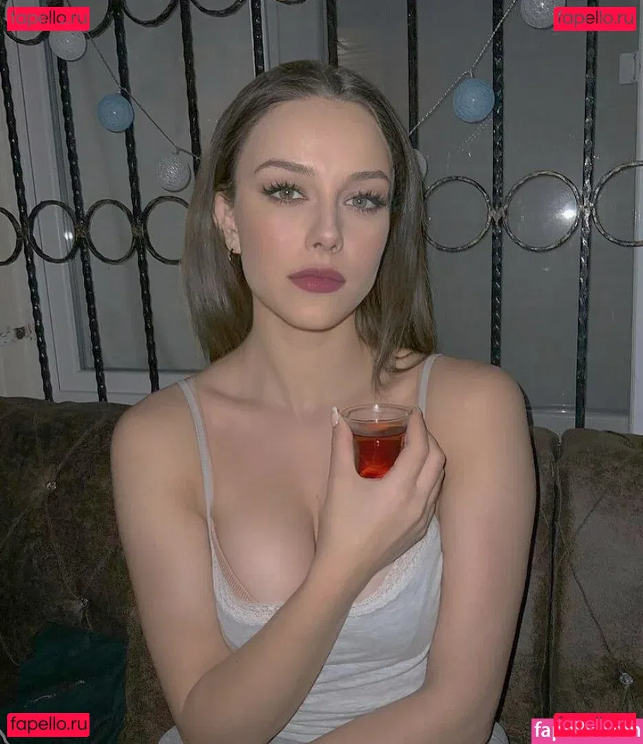 Bihter Tendü Onlyfans Photo Gallery 