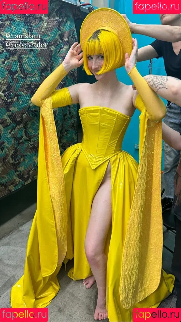 Tessa Violet Onlyfans Photo Gallery 