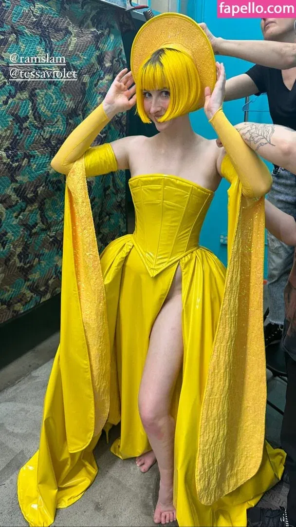 Tessa Violet Onlyfans Photo Gallery 