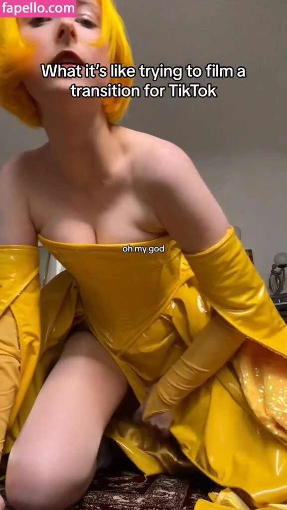 Tessa Violet Onlyfans Photo Gallery 