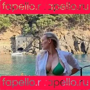 luizaconlaz Onlyfans Photo Gallery 
