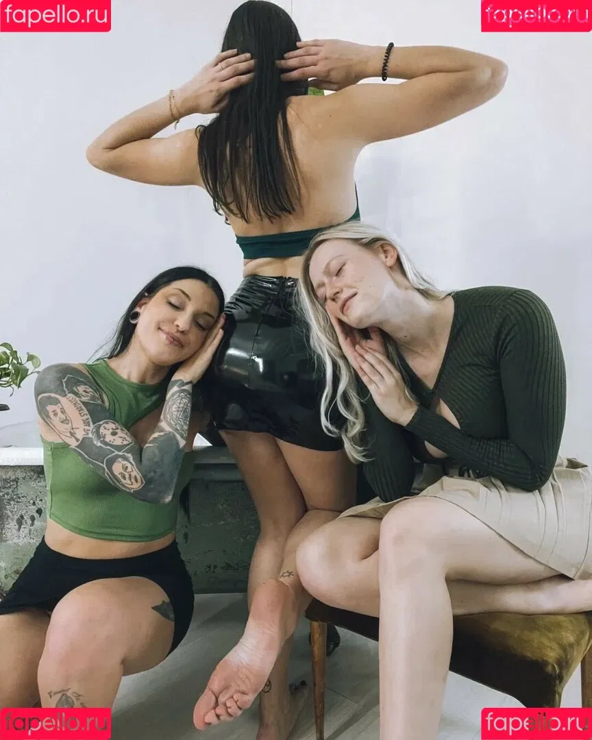 luizaconlaz Onlyfans Photo Gallery 