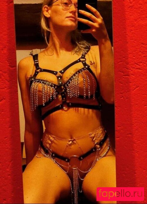 luizaconlaz Onlyfans Photo Gallery 