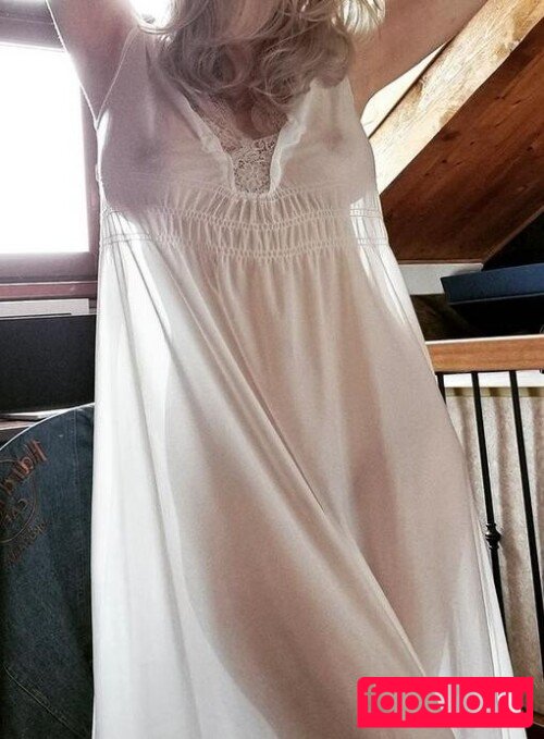 luizaconlaz Onlyfans Photo Gallery 