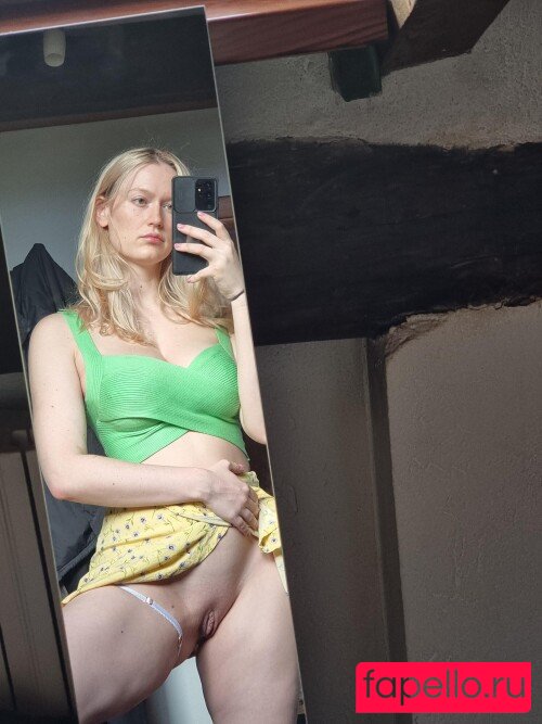 luizaconlaz Onlyfans Photo Gallery 