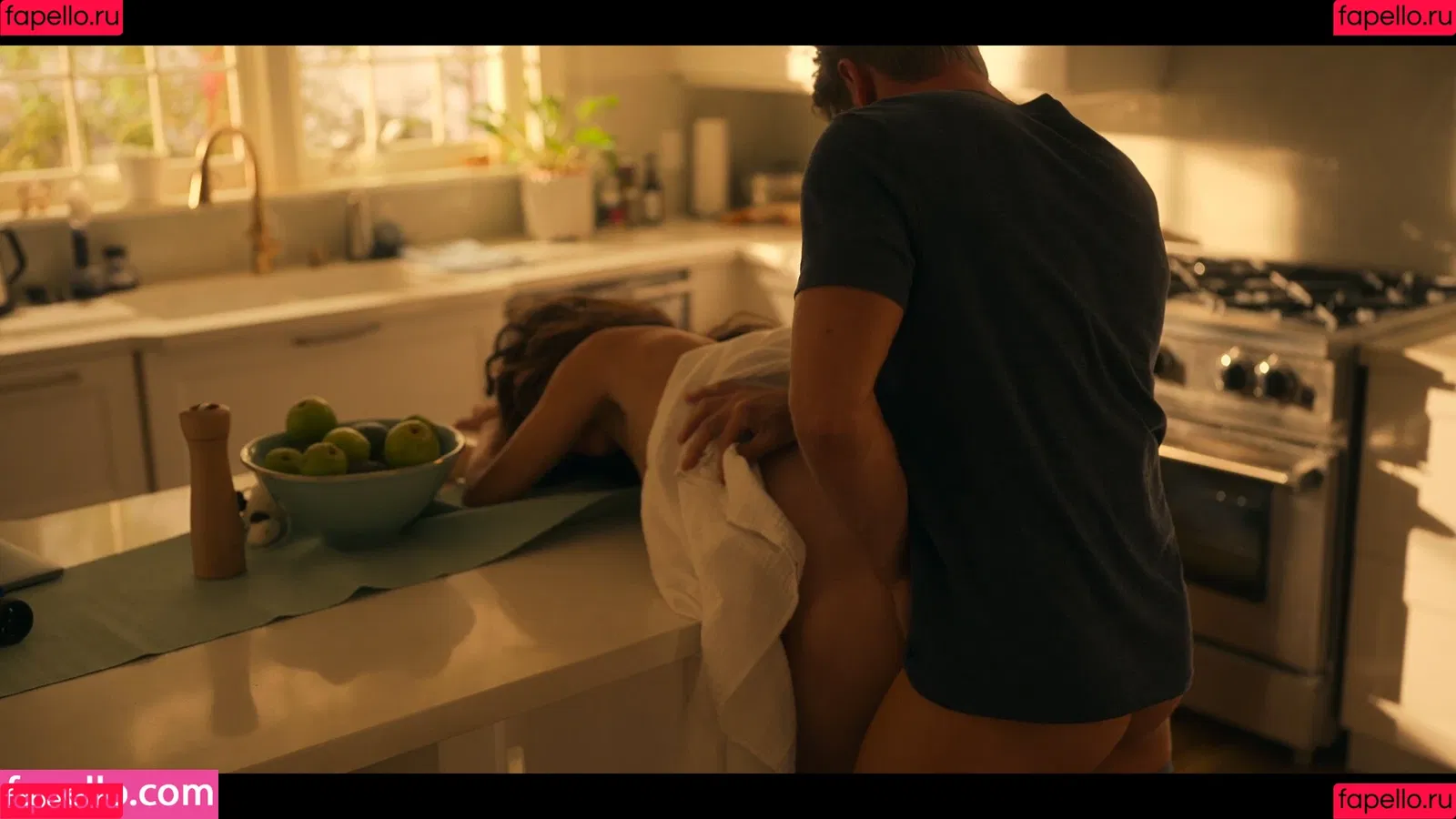 Sarah Shahi Onlyfans Photo Gallery 