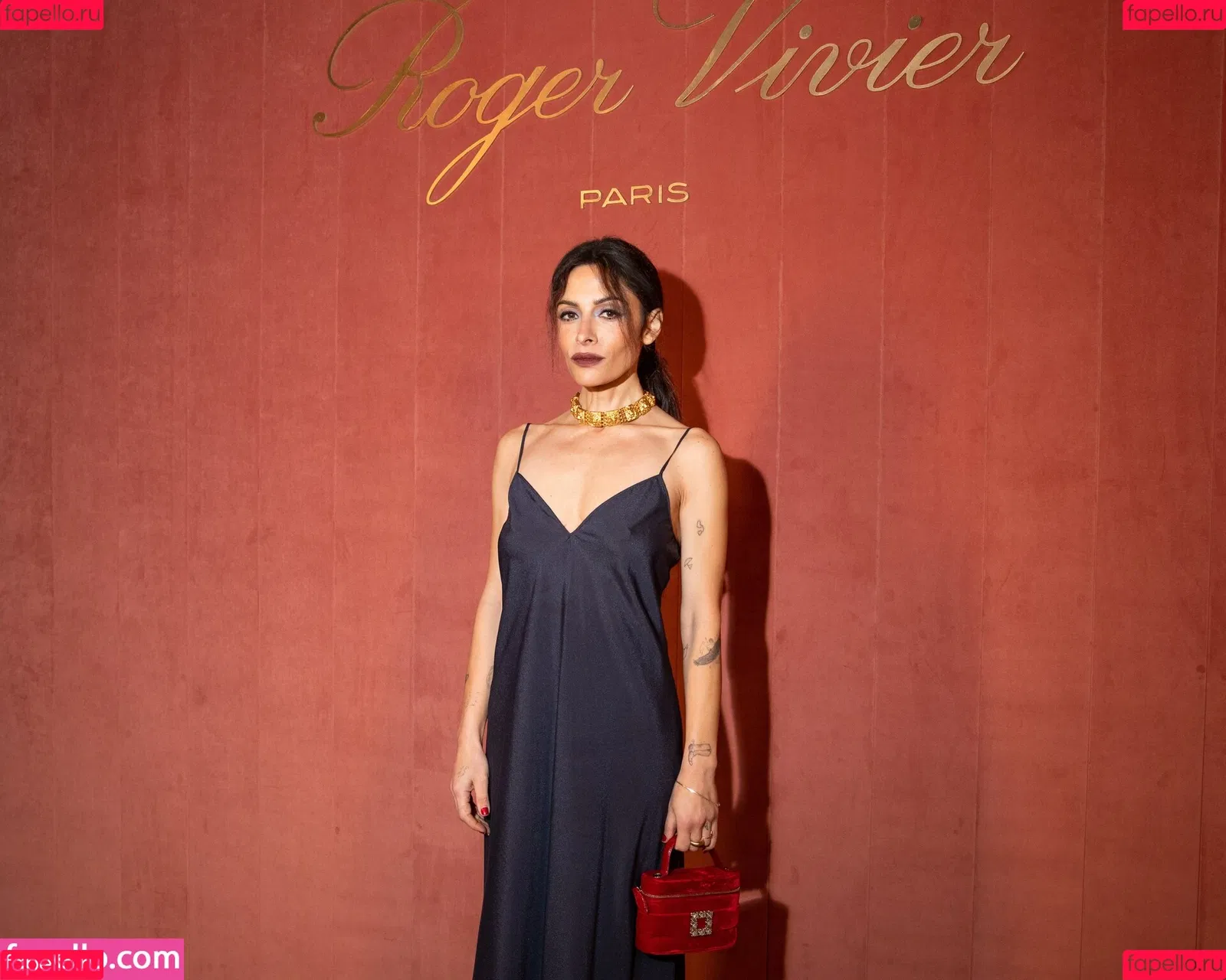 Sarah Shahi Onlyfans Photo Gallery 