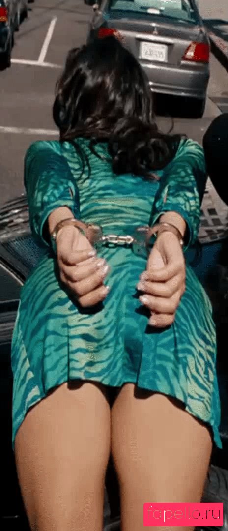 Sarah Shahi Nude Onlyfans Photo 29