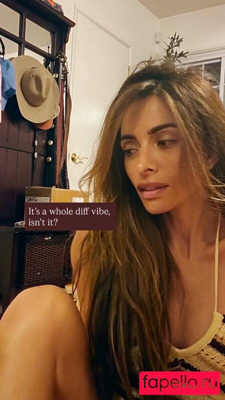 Sarah Shahi Nude Onlyfans Photo 4