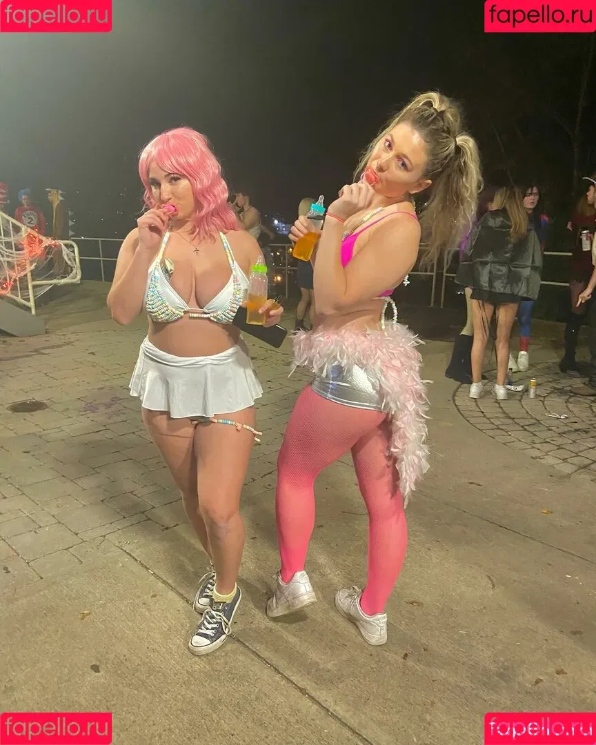 Jolieboero Onlyfans Photo Gallery 
