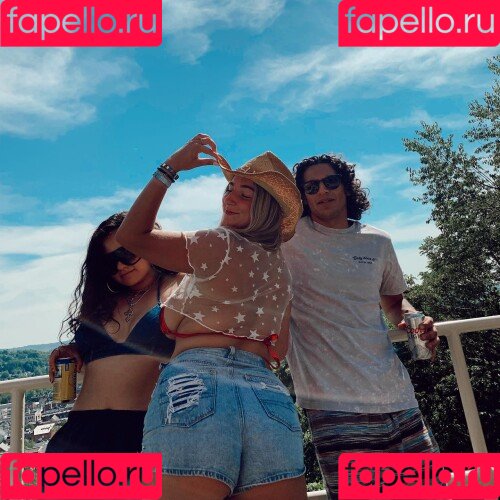 Jolieboero Onlyfans Photo Gallery 