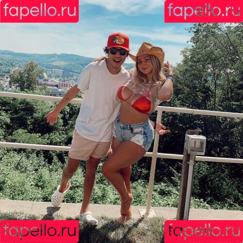 Jolieboero Onlyfans Photo Gallery 