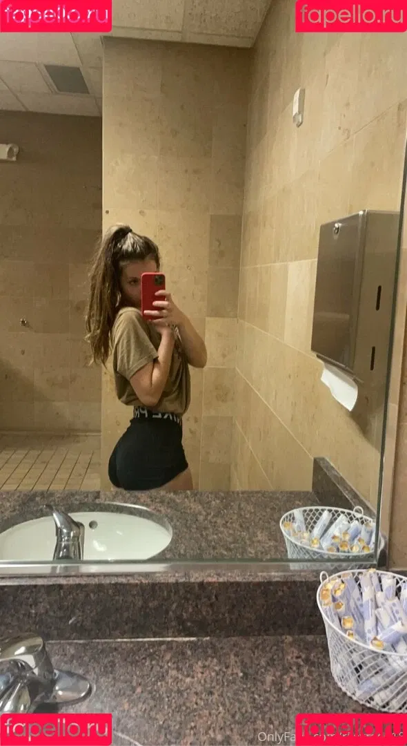 lanarhoads18 Onlyfans Photo Gallery 