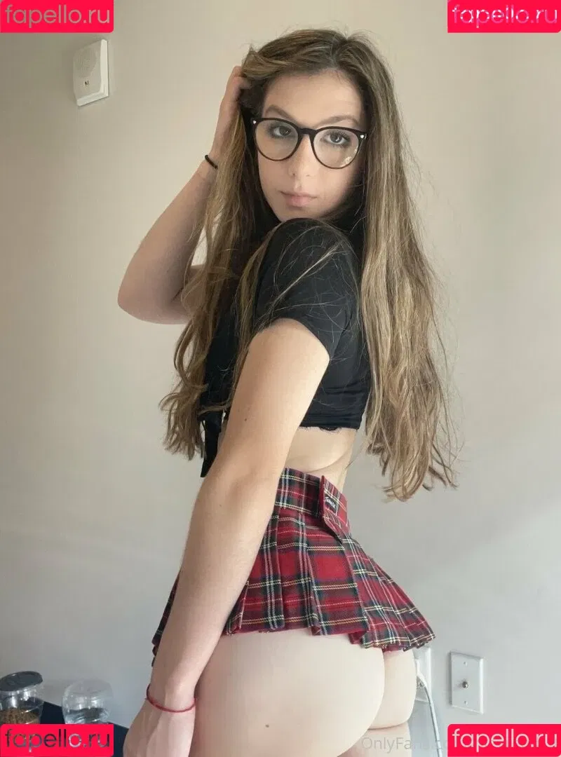 lanarhoads18 Onlyfans Photo Gallery 