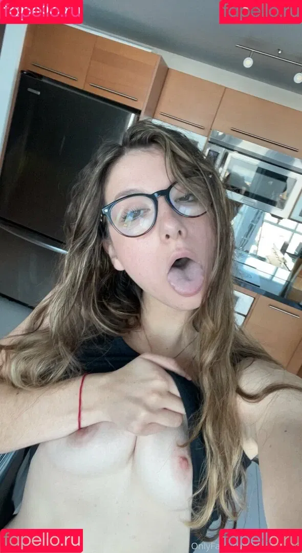 lanarhoads18 Onlyfans Photo Gallery 