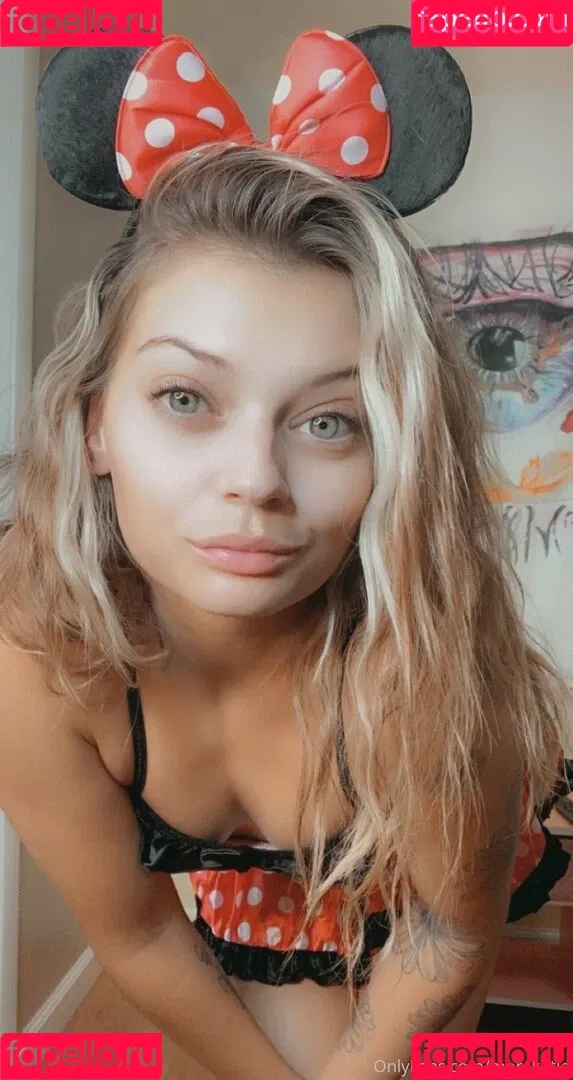 morekatie Onlyfans Photo Gallery 