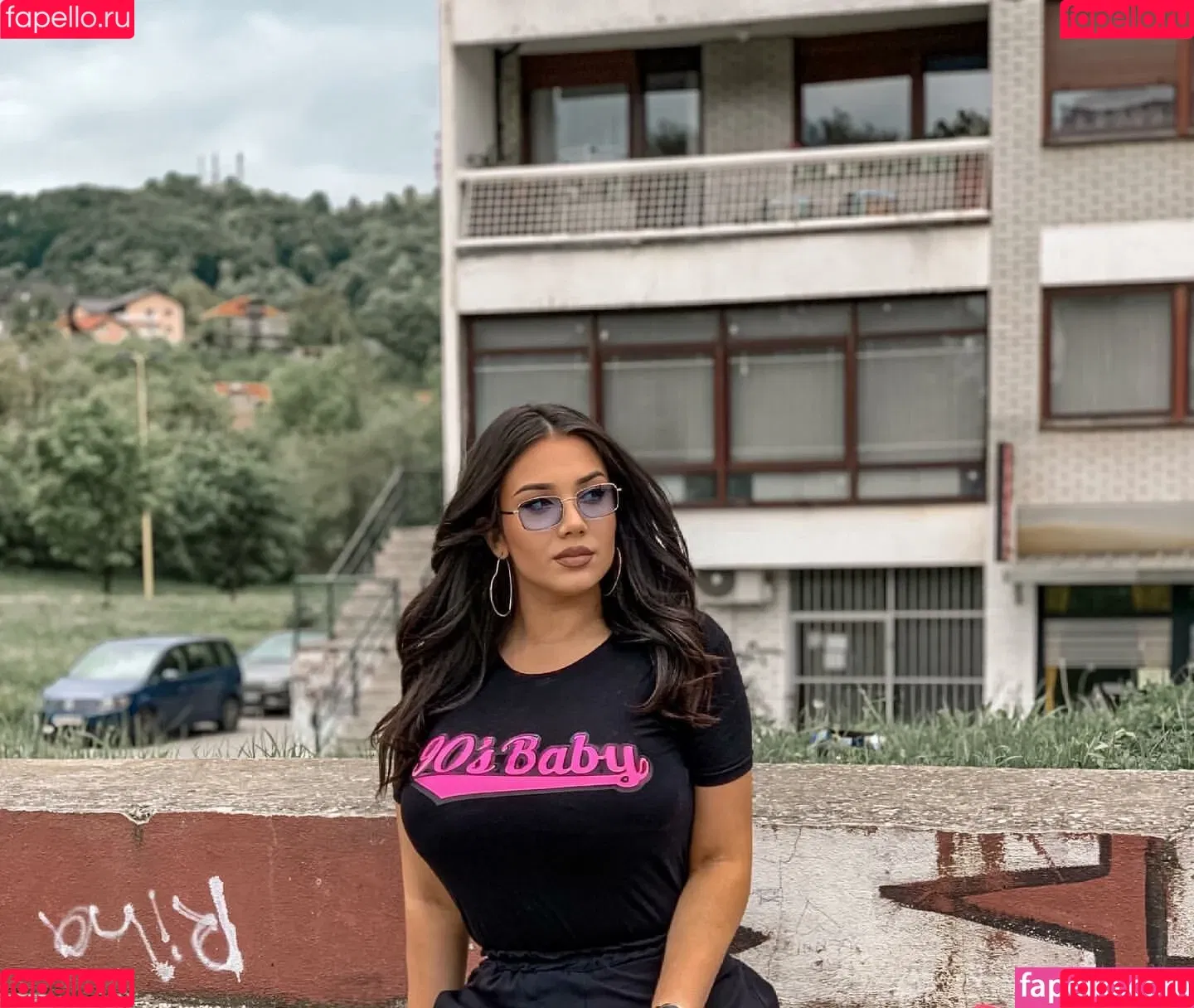 Emina Jahi Onlyfans Photo Gallery 