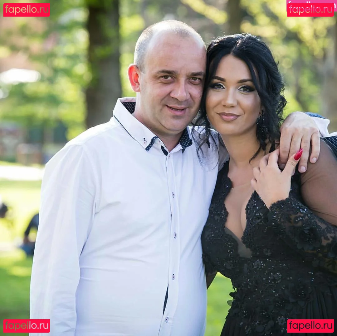 Emina Jahi Onlyfans Photo Gallery 