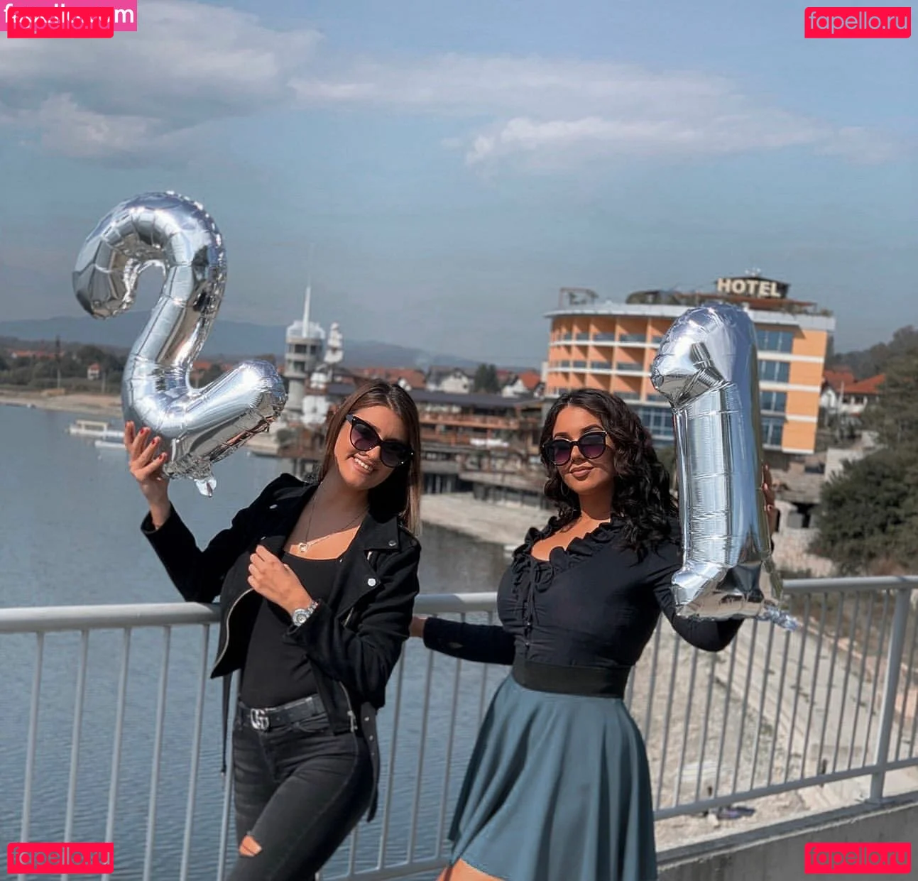 Emina Jahi Onlyfans Photo Gallery 