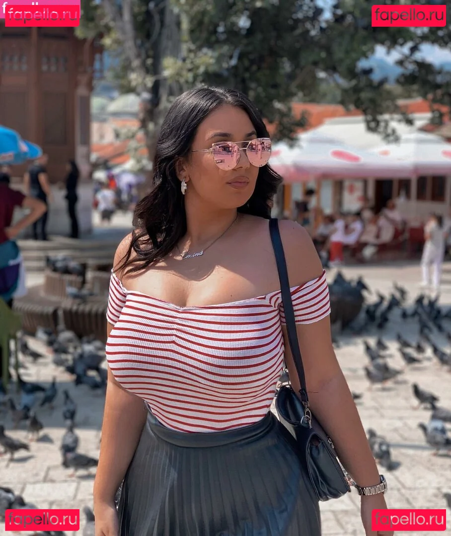 Emina Jahi Onlyfans Photo Gallery 