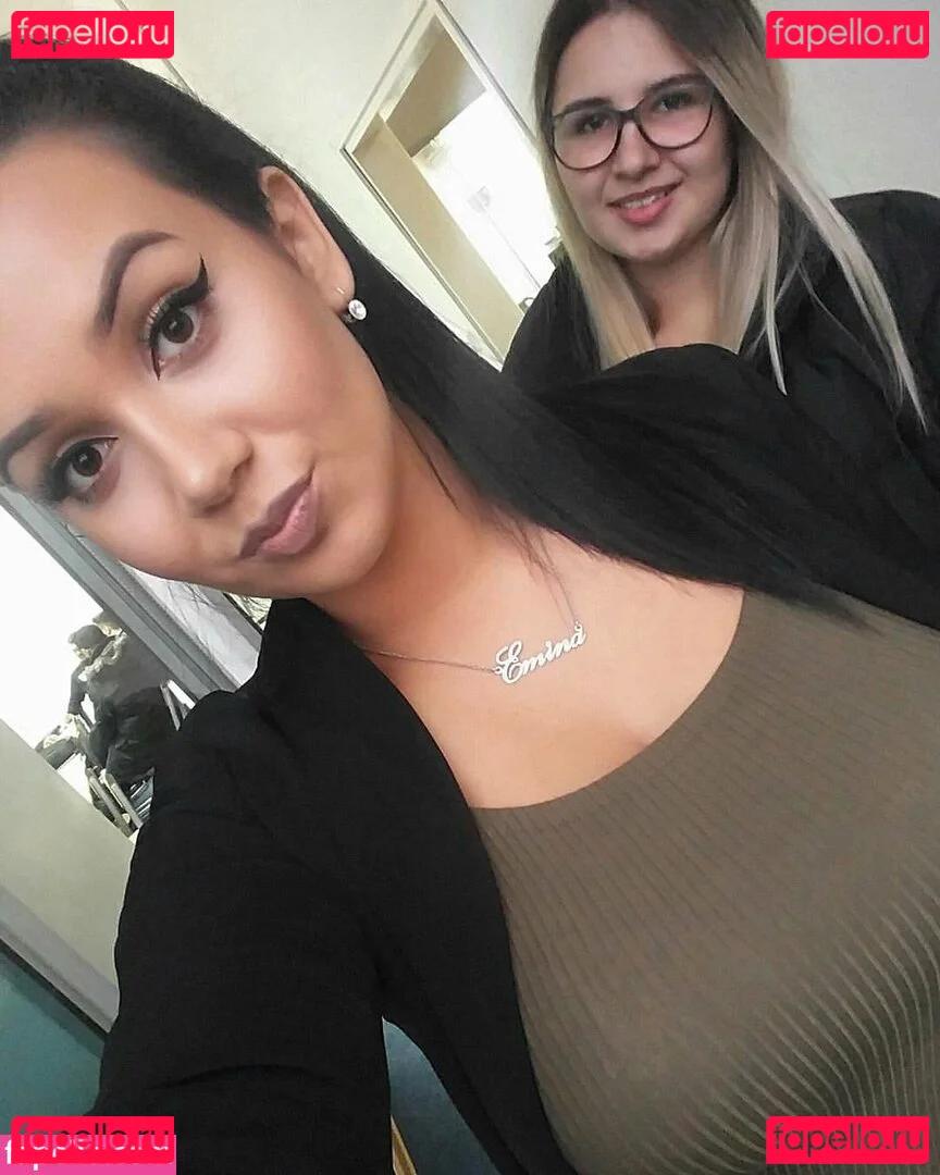 Emina Jahi Onlyfans Photo Gallery 