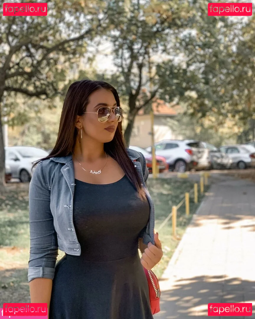 Emina Jahi Onlyfans Photo Gallery 