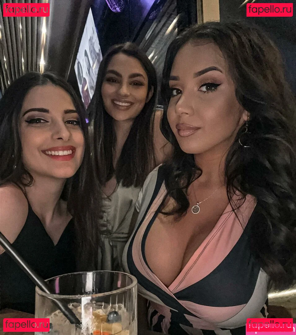 Emina Jahi Onlyfans Photo Gallery 