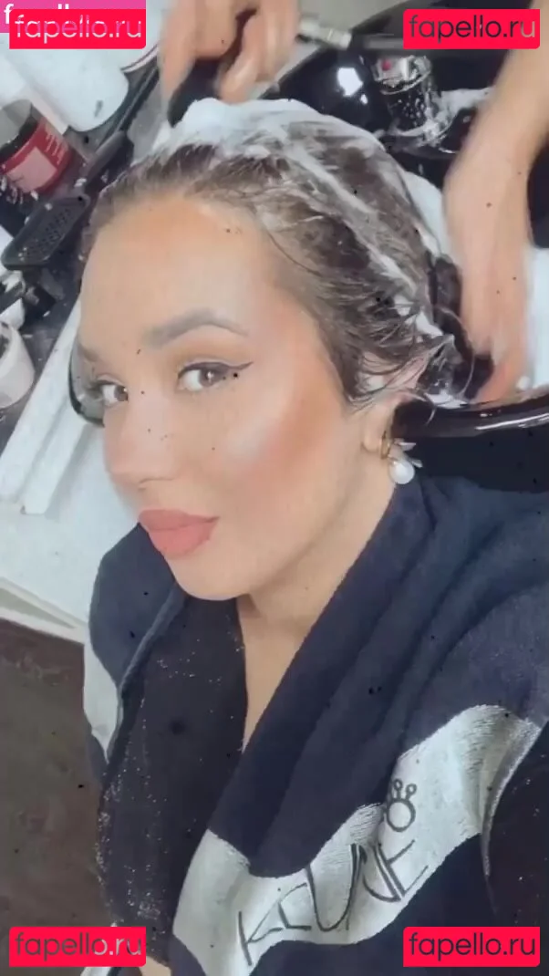 Emina Jahi Onlyfans Photo Gallery 