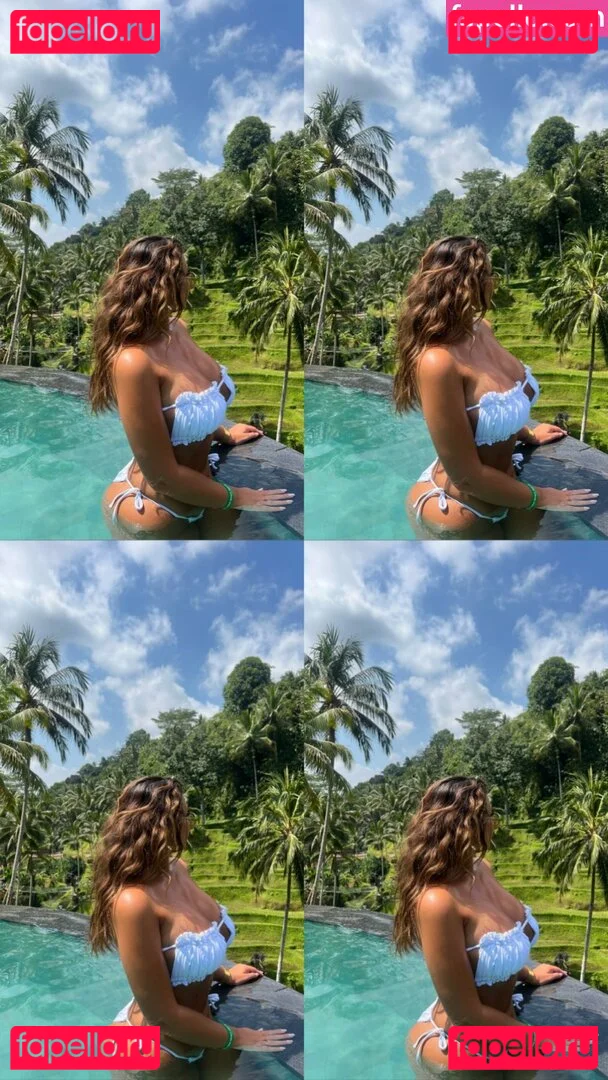 Emina Jahi Onlyfans Photo Gallery 