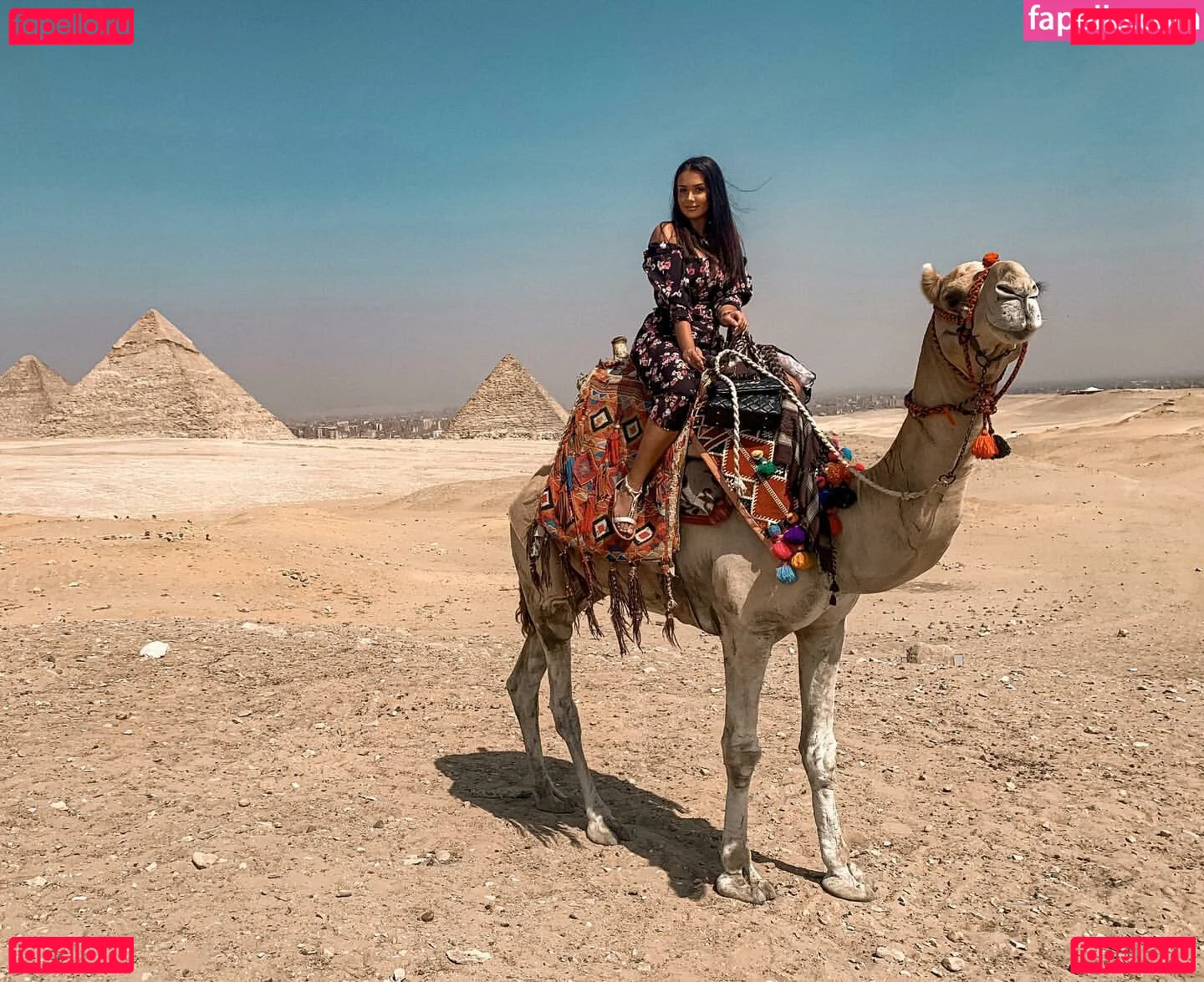 Emina Jahi Onlyfans Photo Gallery 