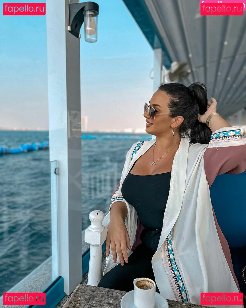 Emina Jahi Onlyfans Photo Gallery 