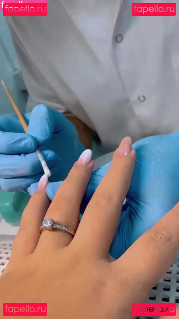 Emina Jahi Onlyfans Photo Gallery 