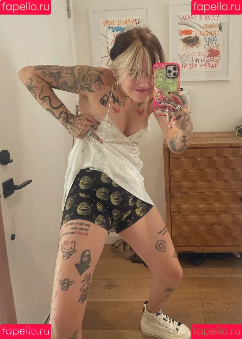 CrayCraysounds Onlyfans Photo Gallery 